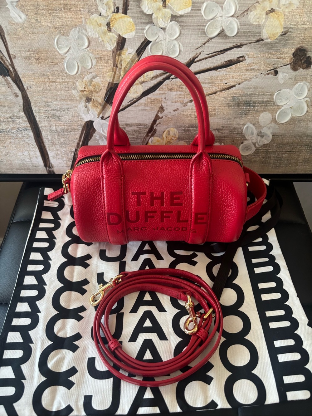 Marc Jacobs Red The Duffle Small Leather Mini Bag - Picture 2 of 12